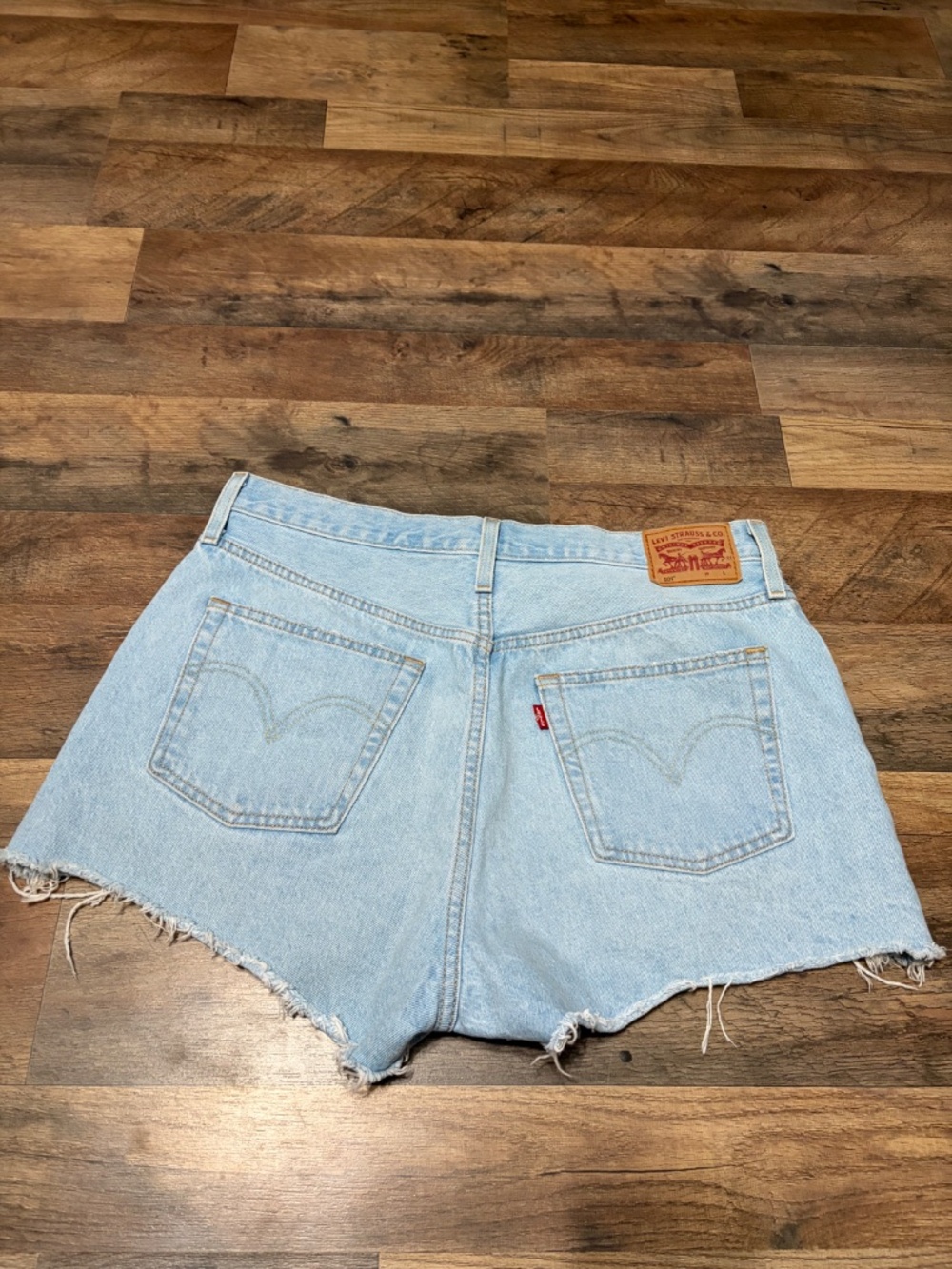 Women’s original 501 shorts - Picture 4 of 5